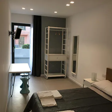 Brezza Di Mare Bed and Breakfast 2*