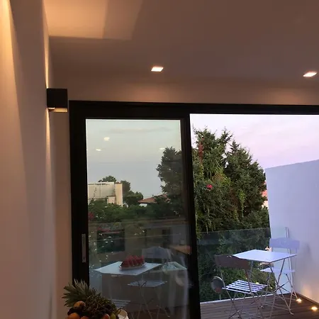 Brezza Di Mare אצ'י קסטלו