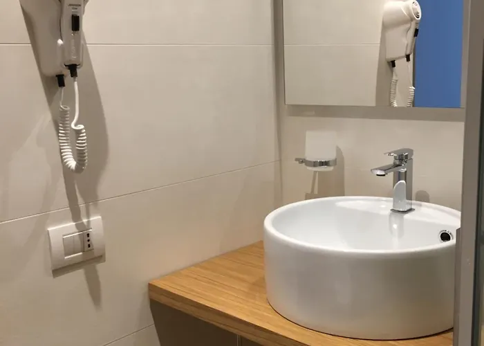 Frühstückspension Brezza Di Mare Aci Castello