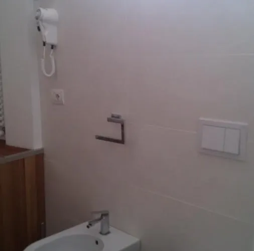 Bed and breakfast Brezza Di Mare Aci Castello