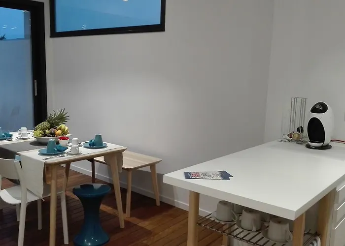 Brezza Di Mare Oda ve Kahvaltı 3*